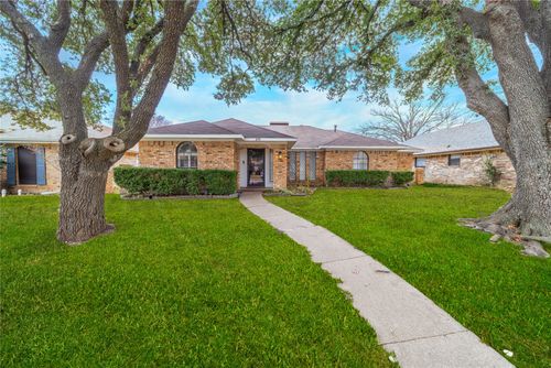 430 Brookfield Dr, Garland, TX, 75040-4131 | Card Image
