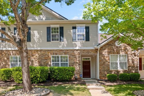 8507 Arboles Ct, Raleigh, NC, 27613-6960 | Card Image