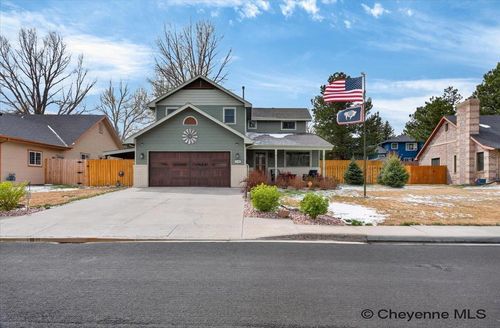 1140 Centennial Dr, Cheyenne, WY, 82001-7404 | Card Image