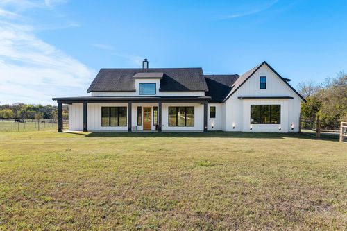 856 Yowell Hill Rd, Whitewright, TX, 75491-3526 | Card Image