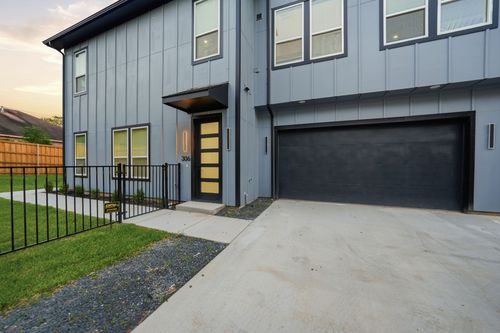 306 E 7th Street, Dallas, TX, 75203 | Card Image