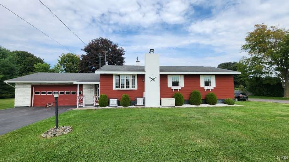 Elm St, Canastota, NY 13032