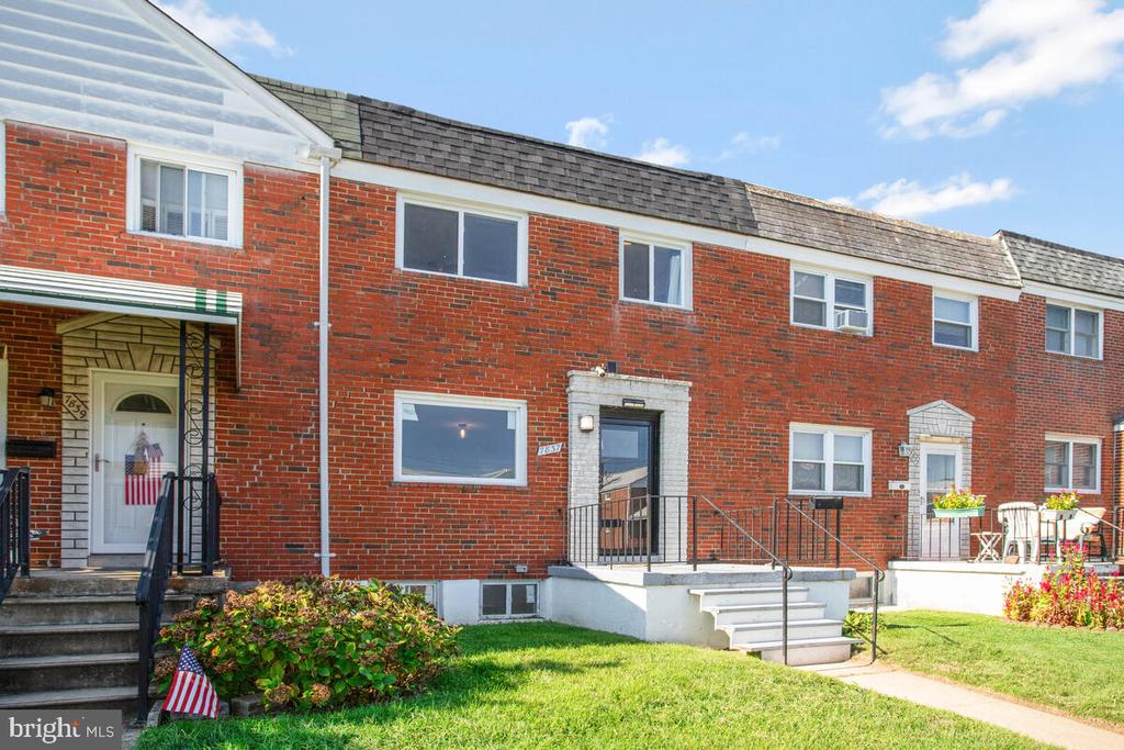 Kentley Rd, Dundalk, MD 21222