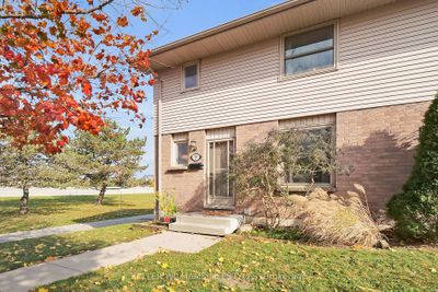 20 - 1855 Aldersbrook Rd, Condo with 3 bedrooms, 2 bathrooms and 2 parking in London ON | Image 1