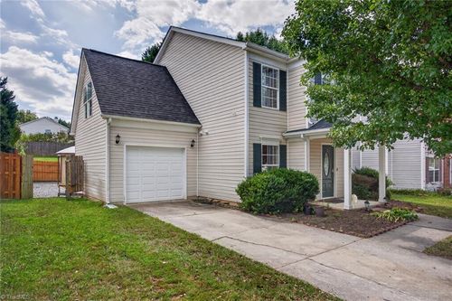 4719 Sedgelane Dr, Greensboro, NC, 27407-6162 | Card Image