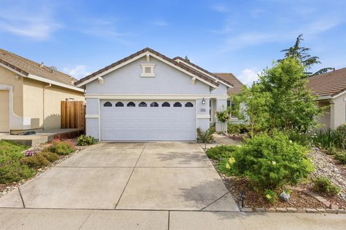5824 Blue Beech Ct, Antelope, CA, 95843-3700 | Card Image