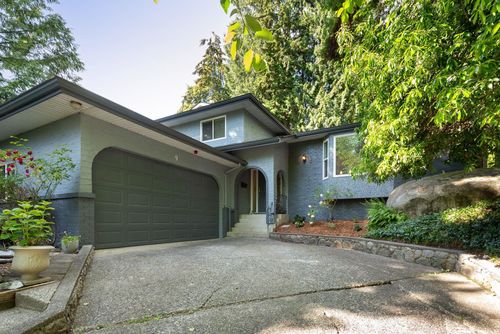 9 Symmes Bay, Port Moody, BC, V3H3N6 | Card Image