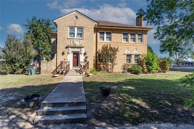 401 W 6th Avenue, House other with 4 bedrooms, 2 bathrooms and null parking in Bristow OK | Image 1