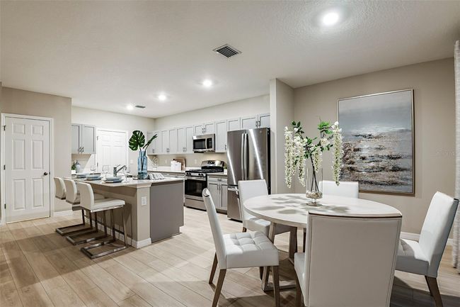 12842 Canter Call Rd, House other with 4 bedrooms, 3 bathrooms and null parking in LITHIA FL | Image 8