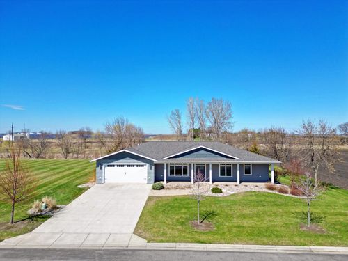 951 Cedar Ave E, Hector, MN, 55342-4506 | Card Image