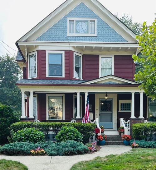 37 School St, Enfield, CT, 06082-4726 | Card Image