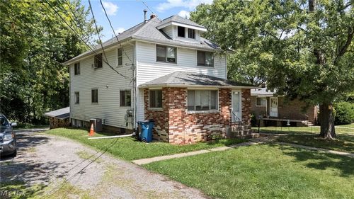 3412 Bailey St Nw, Massillon, OH, 44646-3890 | Card Image