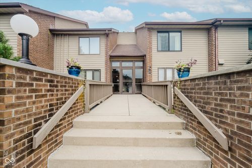 a-107 Knoll Court, Noblesville, IN, 46062 | Card Image