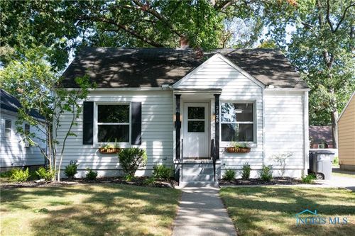 2728 Castleton Ave, Toledo, OH, 43613-3310 | Card Image