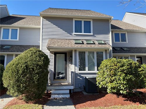 106 Maple Brook Rd, Bellingham, MA, 02019-1666 | Card Image