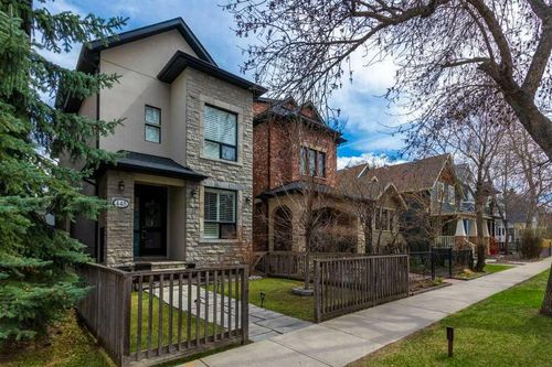 448 13 St Nw, Calgary, AB, T2N1Z2 | Card Image