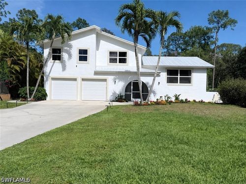 2720 68th St Sw, NAPLES, FL, 34105-7236 | Card Image