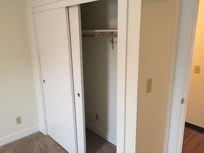 UNIT-1 - 8 Railroad Ave, Condo with 1 bedrooms, 1 bathrooms and null parking in Derry NH | Image 24