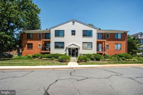5-125 Clubhouse Dr Sw, LEESBURG, VA, 20175-4224 | Card Image