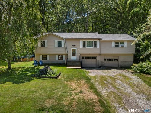 39 Richardson Hill Rd, Griswold, CT, 06351-9128 | Card Image