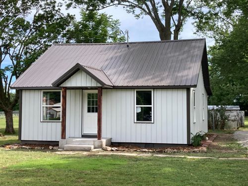 507 W Clouse St, Mountain Grove, MO, 65711-2012 | Card Image