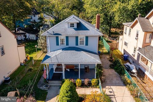 323 Walnut St, DELANCO, NJ, 08075-4657 | Card Image