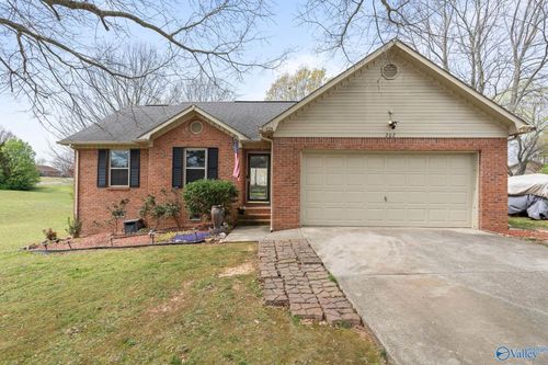 202 Chanel Drive, Huntsville, AL, 35811 | Card Image