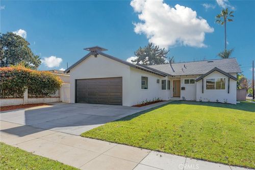 14658 Cohasset St, Van Nuys, CA, 91405-1493 | Card Image