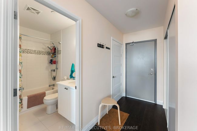 809 - 121 Queen St, Condo with 2 bedrooms, 2 bathrooms and null parking in Kingston ON | Image 6