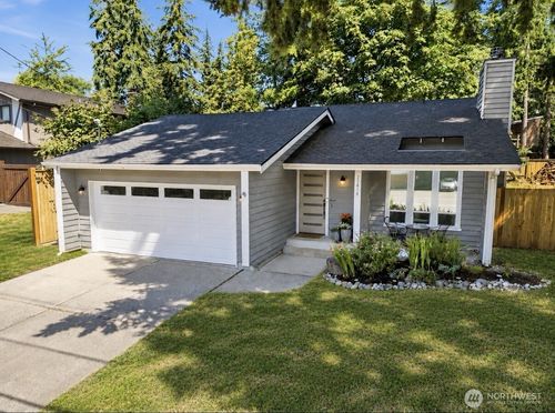 22818 SE Se 288th St, Maple Valley, WA, 98038-3328 | Card Image
