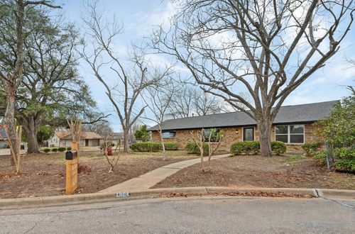 1804 Kendra Cv, Austin, TX, 78757-7806 | Card Image