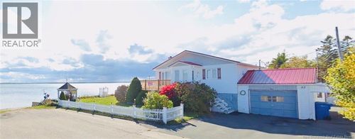 52 Blanchard St, Maisonnette, NB, E8N1W1 | Card Image