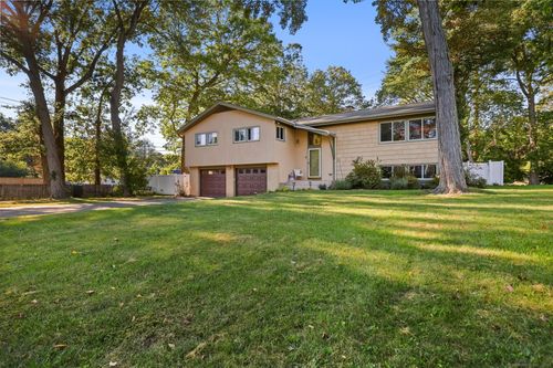 12 Cherry Hill Rd, Fairfield, CT, 06825-1006 | Card Image