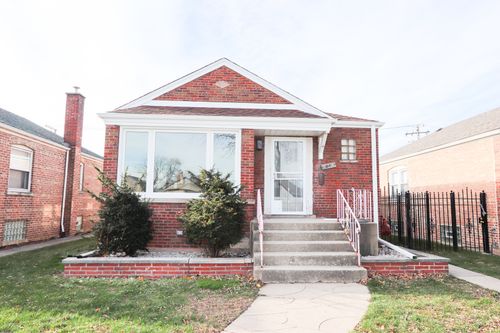 8914 S Cornell Avenue, CHICAGO, IL, 60617 | Card Image