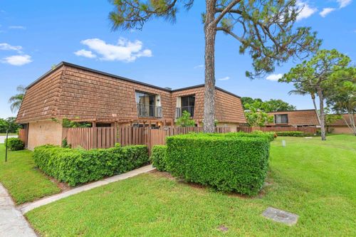 2423 24th Ln, Greenacres, FL, 33463-4263 | Card Image