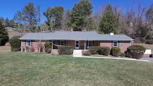 233 Holly Street, Marion, VA, 24354 | Card Image