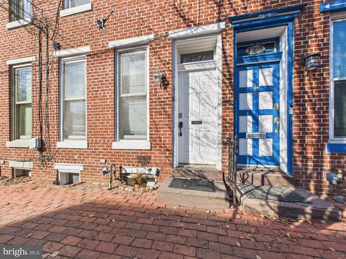 118 Cumberland St, HARRISBURG, PA, 17102-2823 | Card Image