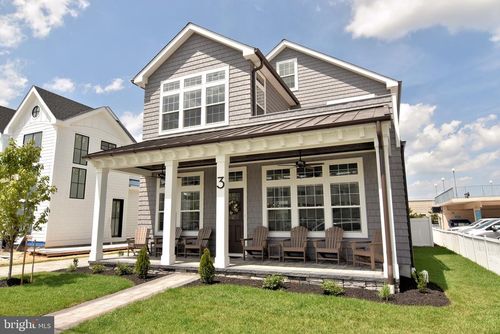 3 Laurel St, REHOBOTH BEACH, DE, 19971-2907 | Card Image