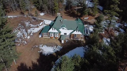 13191 Chicago Ave, Wellston, MI, 49689-9401 | Card Image