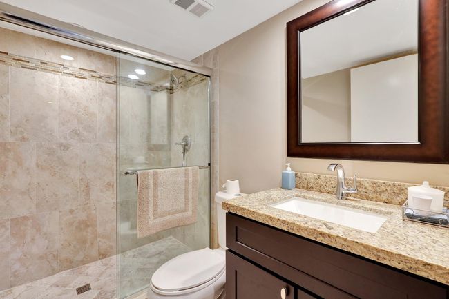 APT-104 - 7449 Glendevon Ln, Condo with 2 bedrooms, 2 bathrooms and null parking in Delray Beach FL | Image 13