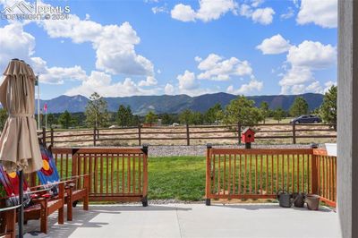 15538 Native Willow Drive, House other with 6 bedrooms, 4 bathrooms and 3 parking in Monument CO | Image 2