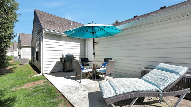 6130 Murphys Pond Rd, Condo with 2 bedrooms, 2 bathrooms and null parking in Canal Winchester OH | Image 25