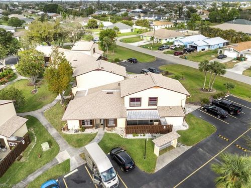 apt-83-1212 Se 6th Ter, CAPE CORAL, FL, 33990-3948 | Card Image