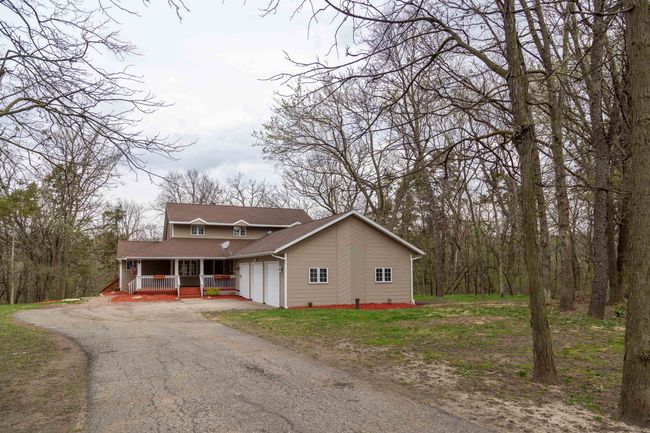 2426 W Juniper Ridge Ct, House other with 4 bedrooms, 4 bathrooms and null parking in Janesville WI | Image 37