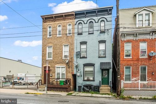 729 W Philadelphia St, YORK, PA, 17401-3389 | Card Image