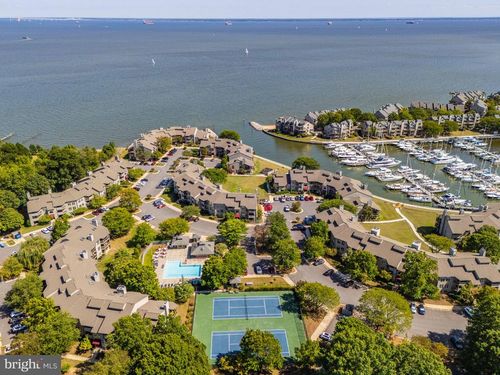 t1-2004 Quay Village Ct, ANNAPOLIS, MD, 21403-3869 | Card Image