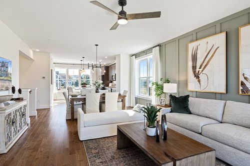 an86-162 Alpine Dr, Williston, VT, 05495-9317 | Card Image