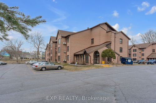 104-9 Centre St S, Napanee, ON, K7R3X3 | Card Image