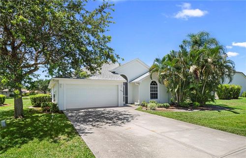22788 Fountain Lakes Blvd, ESTERO, FL, 33928 | Card Image