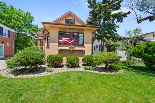 342 Lawton Rd, Riverside, IL, 60546-2359 | Card Image